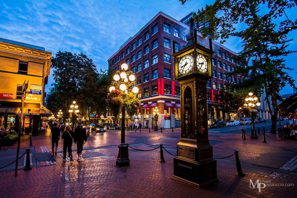 Gastown Steam Clock & Cocktail Crawl