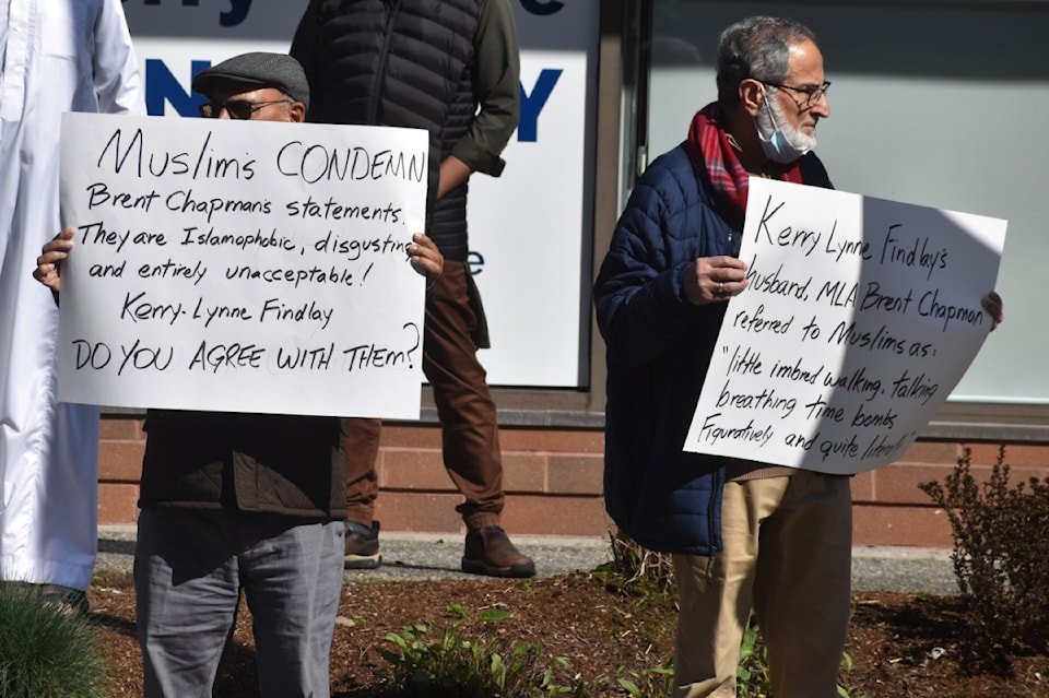 White Rock Muslims Protest Conservative Over Racism White Rock Muslims Protest Conservative Over Racism