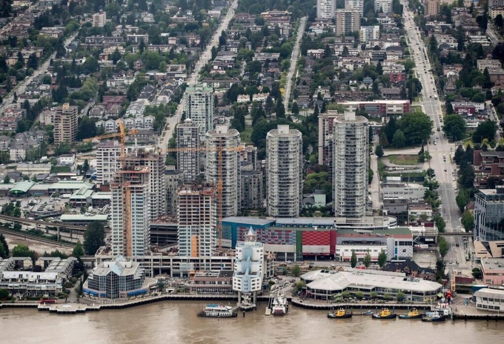 Woman Arrested in New Westminster Break-In
